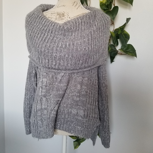 Love and Liberty Knit Grey Sweater - Picture 2 of 6